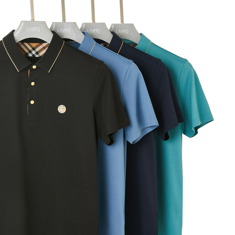 カスタマイズされた色 男性 縫い目のないポロTシャツ 抗しわ布と100%綿